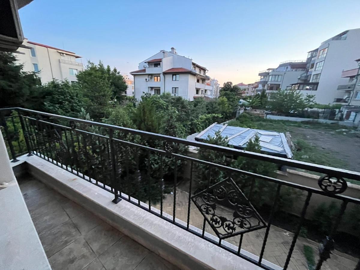 Vqra Sarafovo Apartment Burgas Luaran gambar
